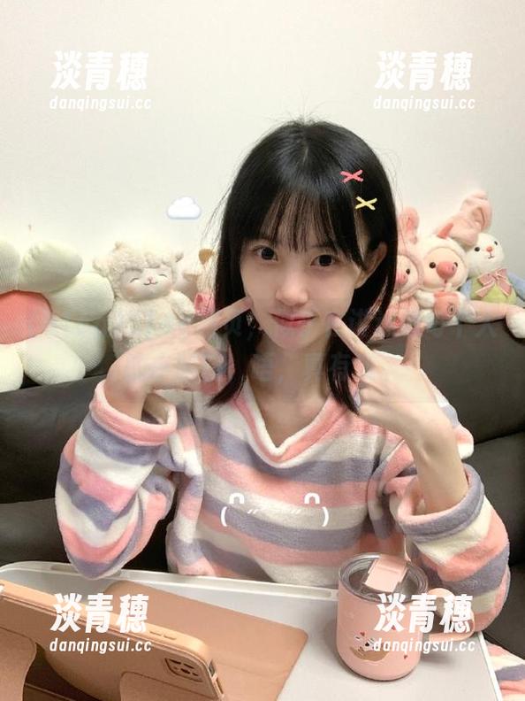 51cg 51cg网页,似乎在讲述着每个人的小秘密,唔,真有戏。