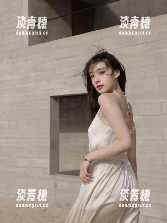 718吃瓜网 想进718吃瓜网吗?入口就在你我之间,爱情啊滑稽!