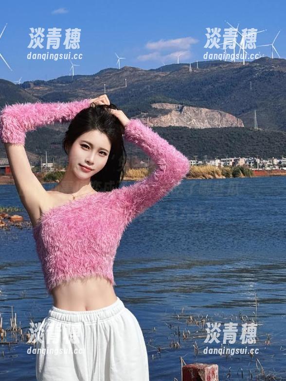 免费吃瓜 用‘免费吃瓜’这款app,我的待办事项变成了‘今天吃了哪些瓜’,可以算是一种生活方式!