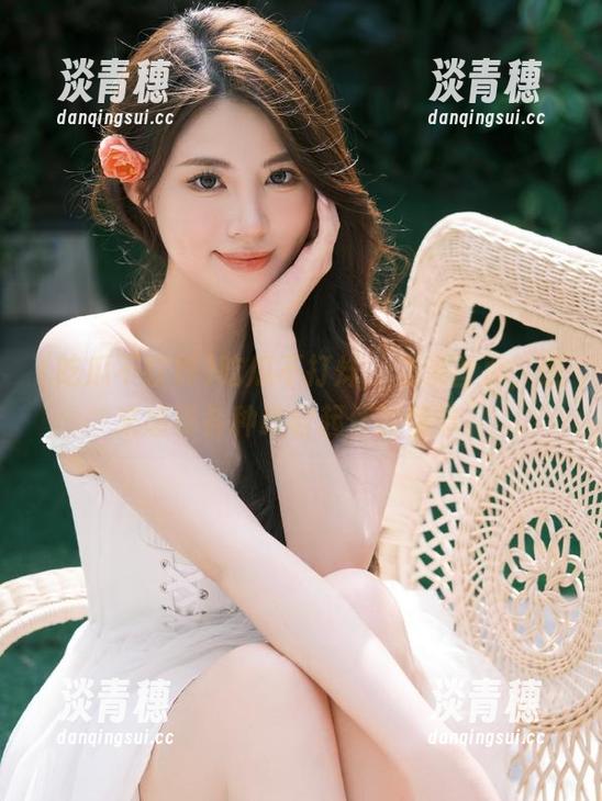 吃瓜不打烊，登录首页，快来感受各种跌宕起伏的情节。