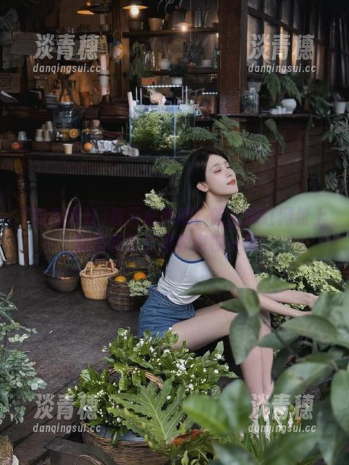 每天必刷的！吃瓜网红网址上的黑料蘑菇视频堪称一绝。