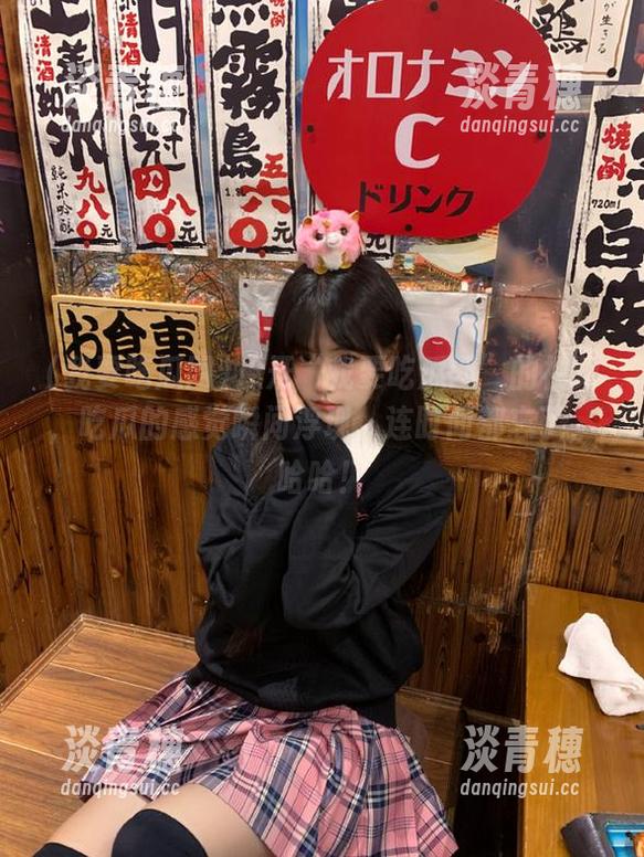 点开“我要吃瓜网”的视频，吃瓜的感觉瞬间浮现，连时间都忘了，哈哈！