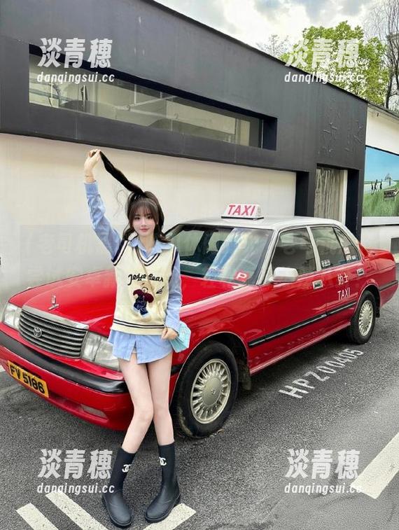 吃瓜休闲时光，老司机黑料尝试安卓新的搭配，轻松享受热辣八卦！