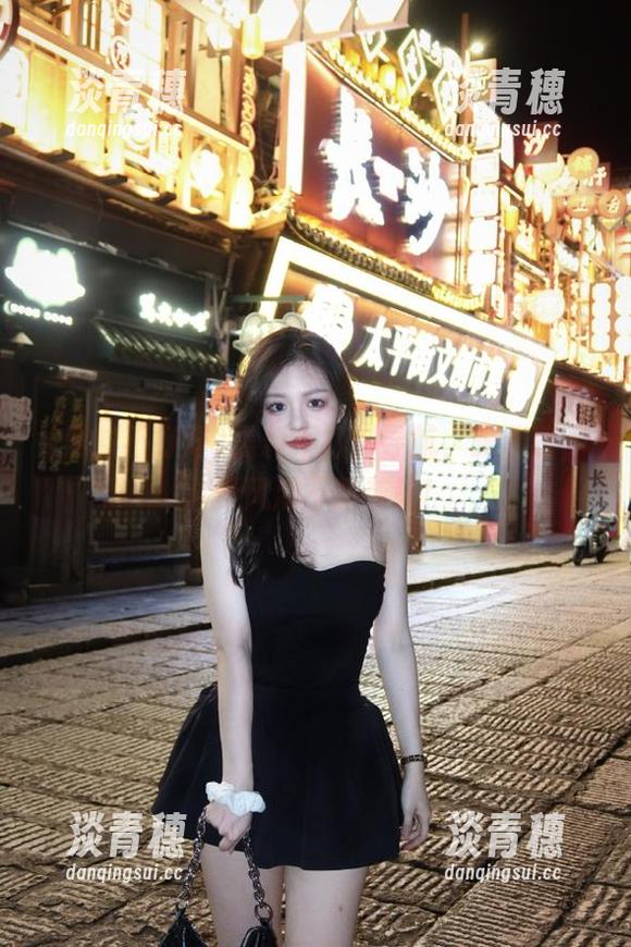 黑料不打烊导航，跟着我，八卦风潮不断袭来！