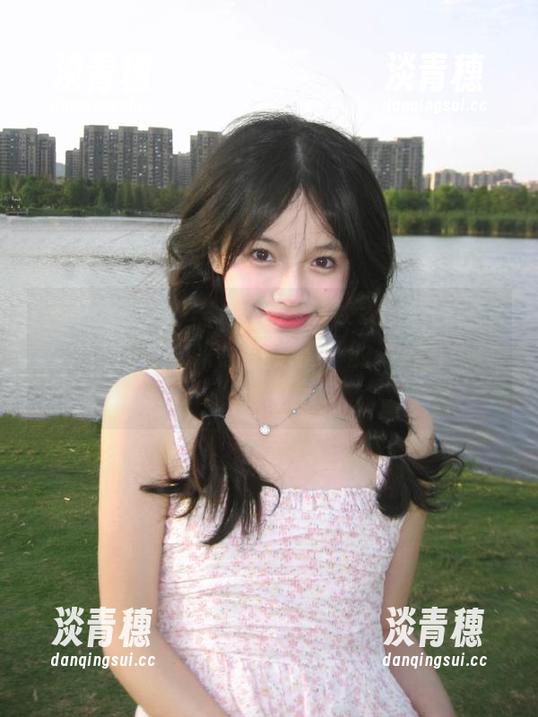 黑料不打烊tttzzz给你永久饕餮入口，快来感受暗涌下的绯闻交响曲！