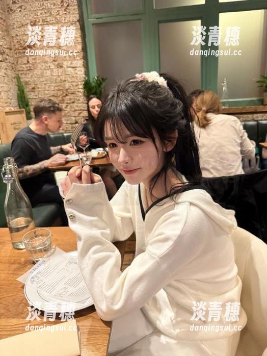 黑料吃瓜网 黑料吃瓜网,在线直达姨母们的内心戏,一起“咕咕”吧!