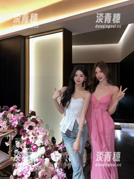 “黑料社网站”视频里的瓜像冰激凌，怎一个“舔”字了得！